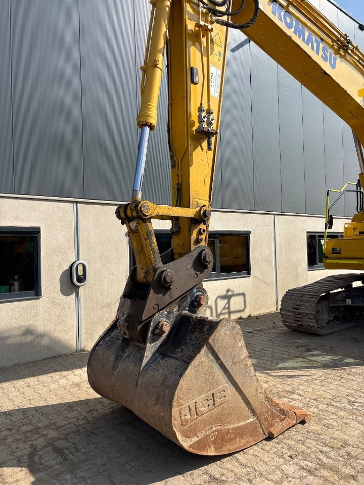 Komatsu HB 215LC-3 HB 215 - PC 210 - PC210LC-11 - Pelle sur chenille: photos 5 Komatsu HB 215LC-3 HB 215 - PC 210 - PC210LC-11 - Pelle sur chenille: photos 5