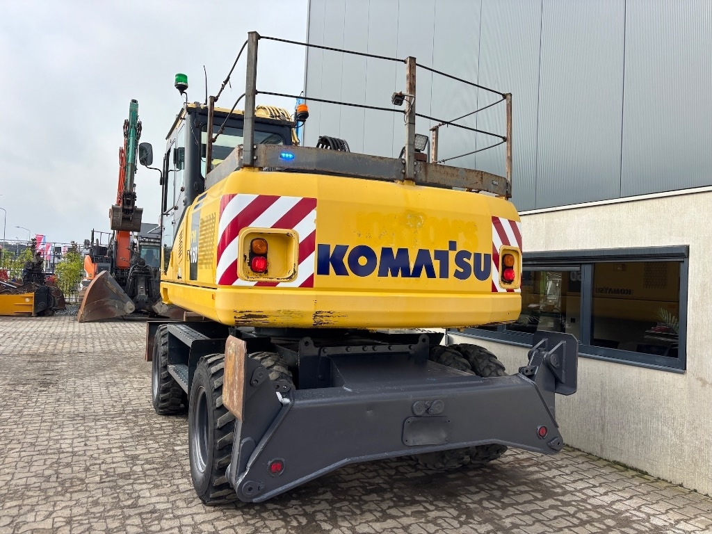 Komatsu PW 160-7 - PW160 - PW 160 - PW 180 - PW 140  - Pelle sur pneus: photos 5 Komatsu PW 160-7 - PW160 - PW 160 - PW 180 - PW 140  - Pelle sur pneus: photos 5