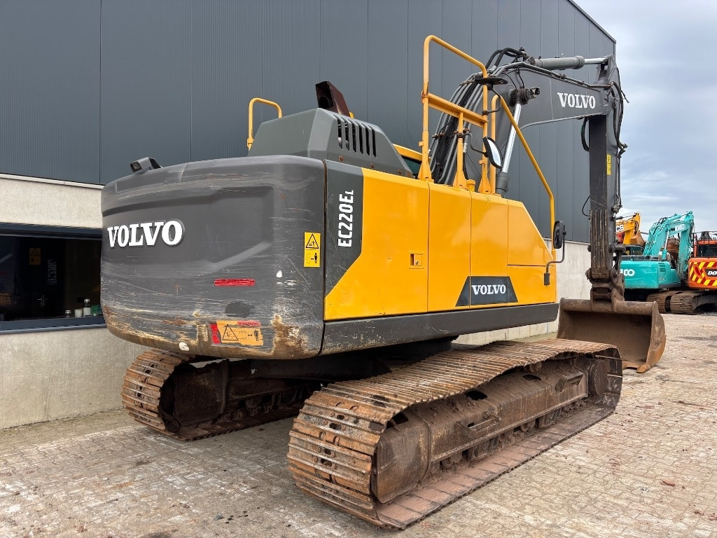 Volvo EC 220 E - EC220EL - EC 220 - Pelle sur chenille: photos 5 Volvo EC 220 E - EC220EL - EC 220 - Pelle sur chenille: photos 5