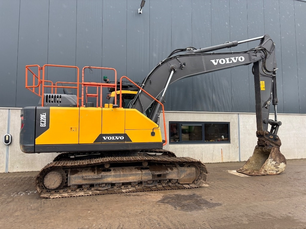 Volvo EC 220 E L - EC220EL - 220EL - Pelle sur chenille: photos 5 Volvo EC 220 E L - EC220EL - 220EL - Pelle sur chenille: photos 5