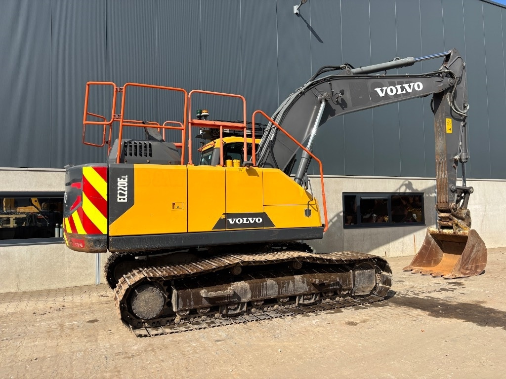 Volvo EC 220 E L - EC220EL - 220EL - Pelle sur chenille: photos 5 Volvo EC 220 E L - EC220EL - 220EL - Pelle sur chenille: photos 5