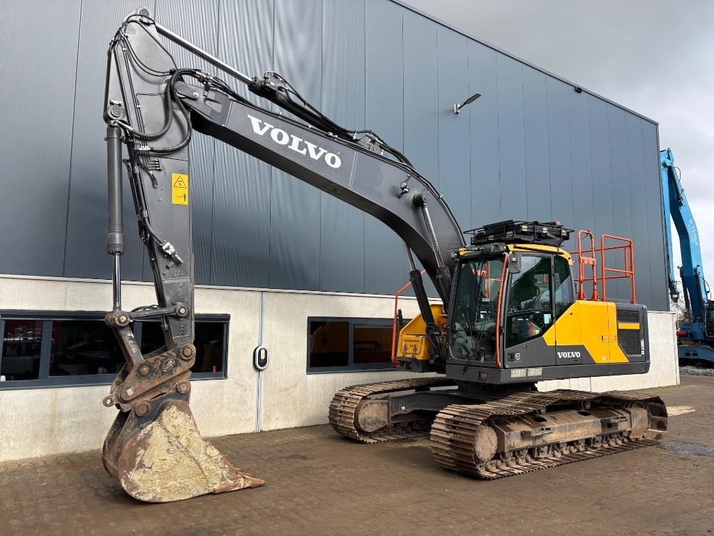 Volvo EC 220 E L - EC220EL - 220EL - Pelle sur chenille: photos 2 Volvo EC 220 E L - EC220EL - 220EL - Pelle sur chenille: photos 2