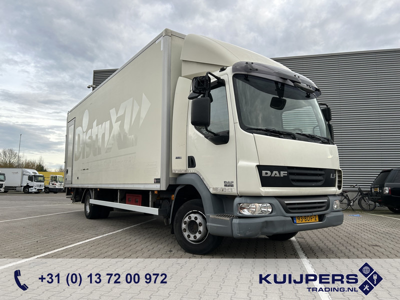 DAF LF 45 210 EEV / 466 dkm / Box Truck / Loadlift 1500 kg / NL Truck - Camion fourgon: photos 1 DAF LF 45 210 EEV / 466 dkm / Box Truck / Loadlift 1500 kg / NL Truck - Camion fourgon: photos 1