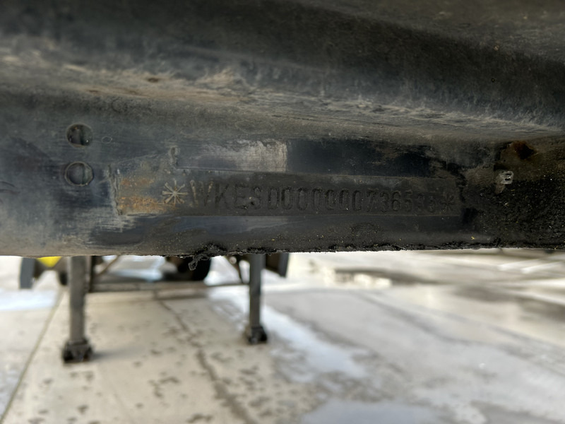 Semi-remorque rideaux coulissants Krone Profi Liner / Schuifzeil / Kooi Aap / Stuur + Liftas / APK 08-26: photos 17 Semi-remorque rideaux coulissants Krone Profi Liner / Schuifzeil / Kooi Aap / Stuur + Liftas / APK 08-26: photos 17