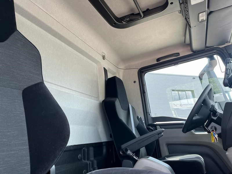 MAN TGM 18.250 Chereau / Carrier koeler -> Alleen te huur bel 013-7200971 - Camion frigorifique: photos 4 MAN TGM 18.250 Chereau / Carrier koeler -> Alleen te huur bel 013-7200971 - Camion frigorifique: photos 4