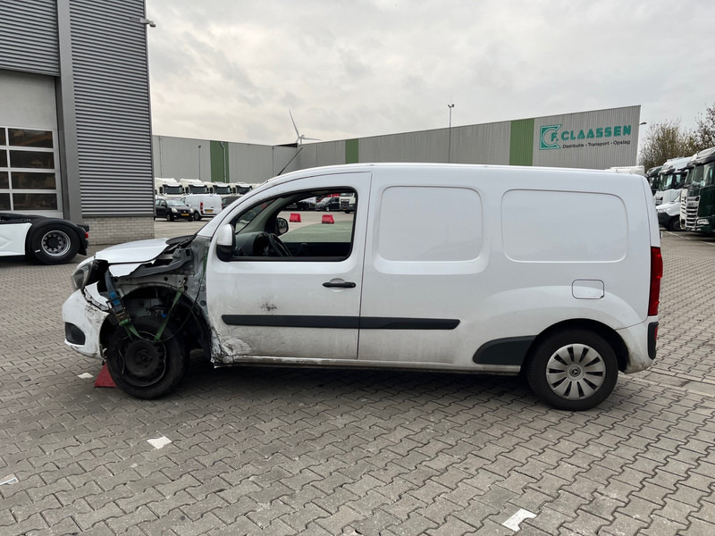 Mercedes-Benz Citan 109 CDI / Extra Lang / UNFALL / DAMAGE - Fourgonnette: photos 4 Mercedes-Benz Citan 109 CDI / Extra Lang / UNFALL / DAMAGE - Fourgonnette: photos 4