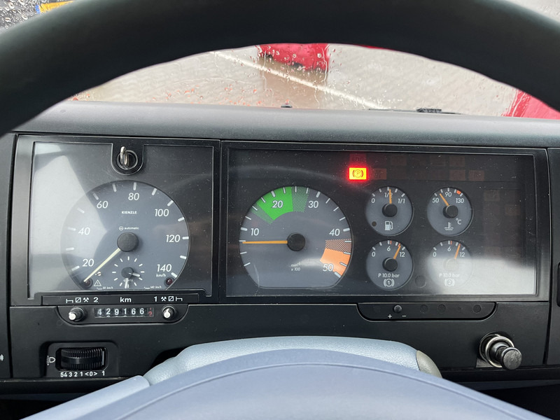 Mercedes-Benz Vario 612 D / Car - Machine Transporter 570 cm / Winch / Ramps / NL Truck - Camion porte-voitures: photos 5 Mercedes-Benz Vario 612 D / Car - Machine Transporter 570 cm / Winch / Ramps / NL Truck - Camion porte-voitures: photos 5