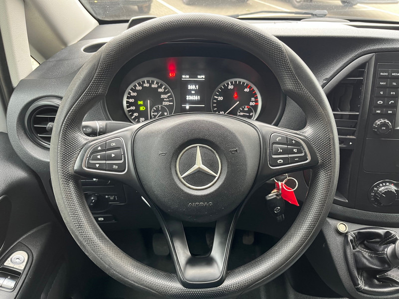 Mercedes-Benz Vito 111 CDI Lang / Business Professional Plus / / Imperial / Towbar / APK-TUV 11-25 - Fourgonnette: photos 5 Mercedes-Benz Vito 111 CDI Lang / Business Professional Plus / / Imperial / Towbar / APK-TUV 11-25 - Fourgonnette: photos 5