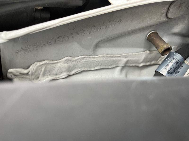 Fourgonnette Mercedes-Benz Vito 111 CDI Lang / Business Professional Plus / / Imperial / Towbar / APK-TUV 11-25: photos 18 Fourgonnette Mercedes-Benz Vito 111 CDI Lang / Business Professional Plus / / Imperial / Towbar / APK-TUV 11-25: photos 18