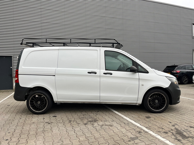 Mercedes-Benz Vito 111 CDI Lang / Business Professional Plus / / Imperial / Towbar - Fourgonnette: photos 2 Mercedes-Benz Vito 111 CDI Lang / Business Professional Plus / / Imperial / Towbar - Fourgonnette: photos 2