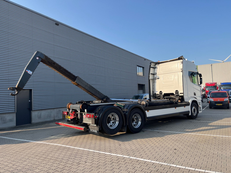 Scania R730 V8 6X2 / VDL Hook Lift 25 ton / 763 dkm / Smart Tacho V2 / APK TUV 03-26 - Camion ampliroll: photos 3 Scania R730 V8 6X2 / VDL Hook Lift 25 ton / 763 dkm / Smart Tacho V2 / APK TUV 03-26 - Camion ampliroll: photos 3