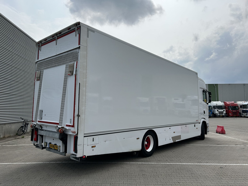 Scania S410 Highline / 491 dkm / Box 8.1 mtr / Laadklep 3000 kg - Camion fourgon: photos 2 Scania S410 Highline / 491 dkm / Box 8.1 mtr / Laadklep 3000 kg - Camion fourgon: photos 2