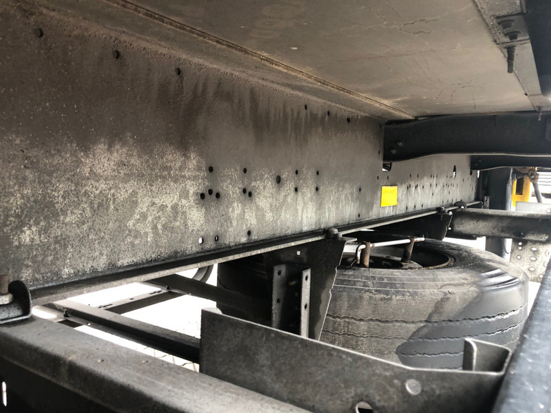 Crédit-bail de Schmitz Cargobull SCB S3B / Box Trailer / Loadlift 2000 kg / APK TUV 12-25 Schmitz Cargobull SCB S3B / Box Trailer / Loadlift 2000 kg / APK TUV 12-25: photos 16