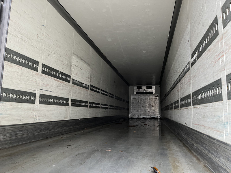 Schmitz Cargobull SKO 24 Cool / Carrier Vector 1850 / 2x Liftas / Frigo Box / NL Trailer - Semi-remorque frigorifique: photos 3 Schmitz Cargobull SKO 24 Cool / Carrier Vector 1850 / 2x Liftas / Frigo Box / NL Trailer - Semi-remorque frigorifique: photos 3