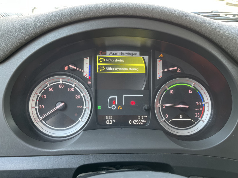 DAF CF 370 FT Space Cab / 812 dkm / NL Truck / APK TUV 07-25 - Tracteur routier: photos 4 DAF CF 370 FT Space Cab / 812 dkm / NL Truck / APK TUV 07-25 - Tracteur routier: photos 4