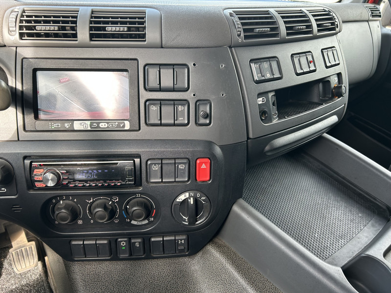 DAF CF 400 FT Space Cab / 718 dkm / NL Truck / APK TUV 02-26 - Tracteur routier: photos 5 DAF CF 400 FT Space Cab / 718 dkm / NL Truck / APK TUV 02-26 - Tracteur routier: photos 5