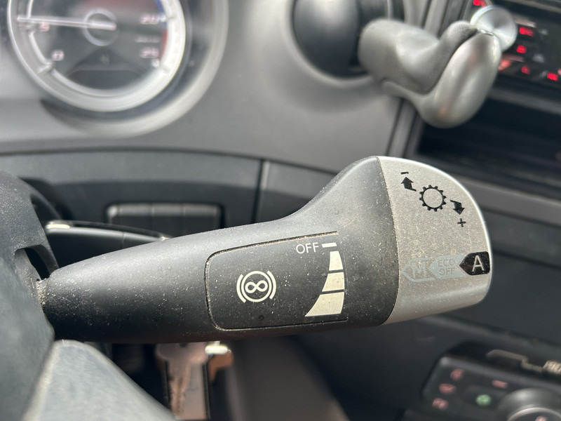 DAF CF 410 FT Space Cab / 742 dkm / 2 Tanks / NL Truck - Tracteur routier: photos 5 DAF CF 410 FT Space Cab / 742 dkm / 2 Tanks / NL Truck - Tracteur routier: photos 5