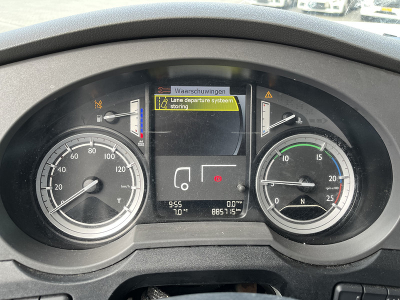 DAF XF 440 FT SSC / ADR / 885 dkm / 2 Tanks / Tacho V2 - Tracteur routier: photos 4 DAF XF 440 FT SSC / ADR / 885 dkm / 2 Tanks / Tacho V2 - Tracteur routier: photos 4