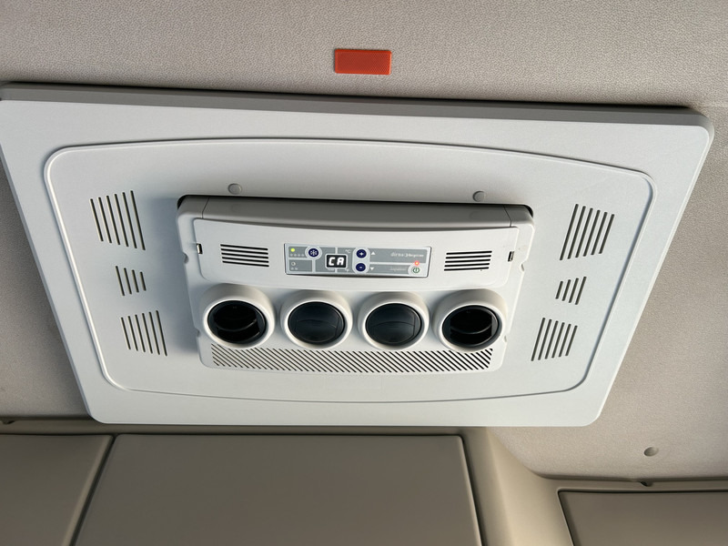 Tracteur routier DAF XF 480 FT SC / 708 dkm / PTO Hydraulic / Stand Airco / APK TUV 06-26: photos 11 Tracteur routier DAF XF 480 FT SC / 708 dkm / PTO Hydraulic / Stand Airco / APK TUV 06-26: photos 11