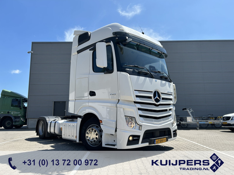 Mercedes-Benz Actros 1842 Bigspace / 770 dkm / Mega / New Tacho / Stand Klima / 2 Tanks - Tracteur routier: photos 1 Mercedes-Benz Actros 1842 Bigspace / 770 dkm / Mega / New Tacho / Stand Klima / 2 Tanks - Tracteur routier: photos 1