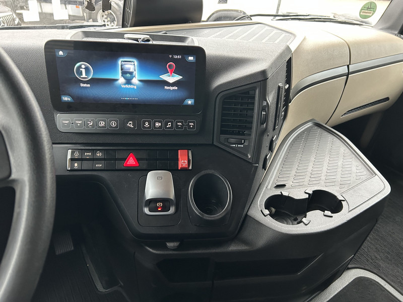 Mercedes-Benz Actros 1845 Gigaspace / Tacho V2 / Blower - PTO / Stand Airco / APK 04-26 - Tracteur routier: photos 5 Mercedes-Benz Actros 1845 Gigaspace / Tacho V2 / Blower - PTO / Stand Airco / APK 04-26 - Tracteur routier: photos 5