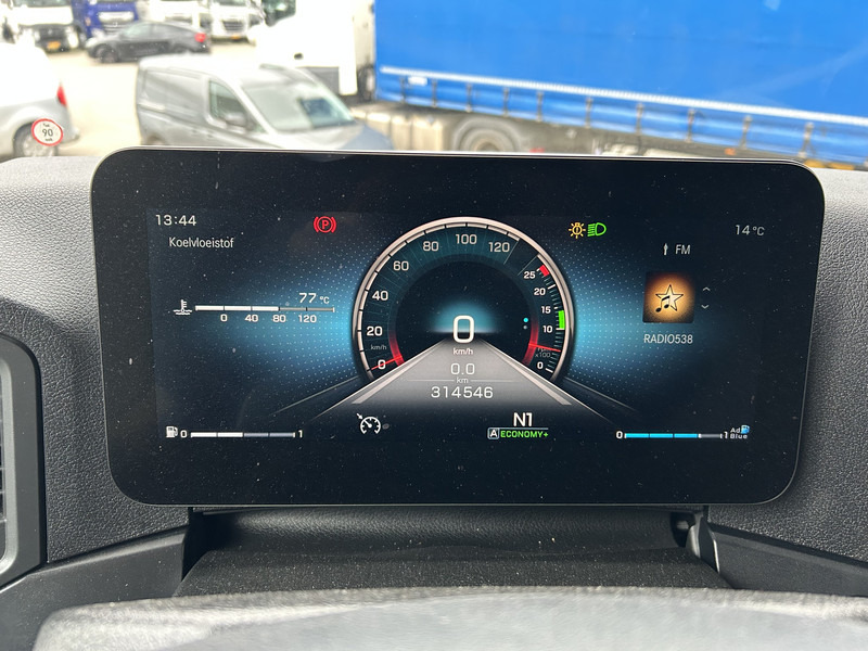 Mercedes-Benz Actros 1845 Gigaspace / Tacho V2 / Blower - PTO / Stand Airco / APK 04-26 - Tracteur routier: photos 4 Mercedes-Benz Actros 1845 Gigaspace / Tacho V2 / Blower - PTO / Stand Airco / APK 04-26 - Tracteur routier: photos 4