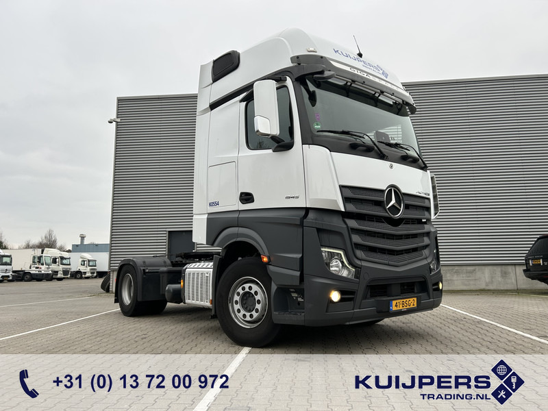 Mercedes-Benz Actros 1845 Gigaspace / Tacho V2 / Blower - PTO / Stand Airco / APK 04-26 - Tracteur routier: photos 1 Mercedes-Benz Actros 1845 Gigaspace / Tacho V2 / Blower - PTO / Stand Airco / APK 04-26 - Tracteur routier: photos 1