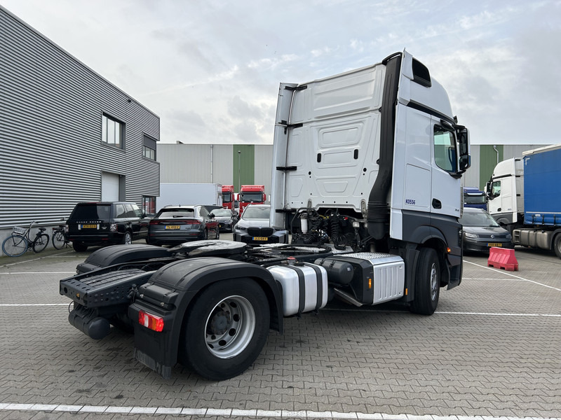 Mercedes-Benz Actros 1845 Gigaspace / Tacho V2 / PTO - Hydraulic / Stand Airco / APK TUV 11-26 - Tracteur routier: photos 2 Mercedes-Benz Actros 1845 Gigaspace / Tacho V2 / PTO - Hydraulic / Stand Airco / APK TUV 11-26 - Tracteur routier: photos 2