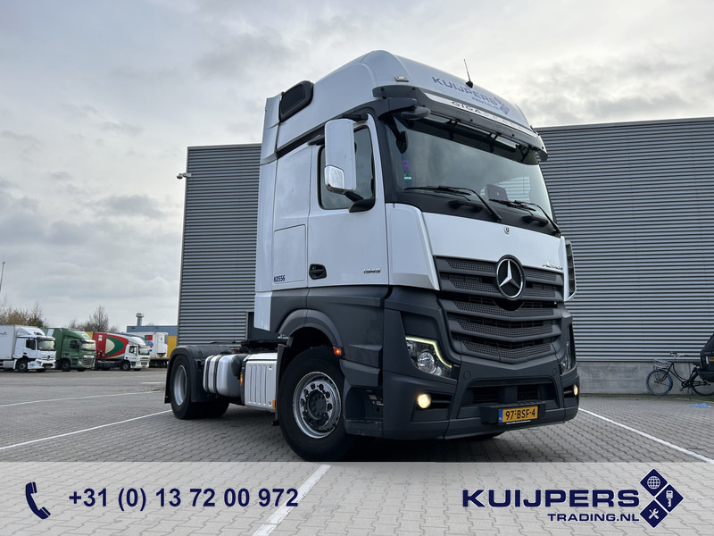 Mercedes-Benz Actros 1845 Gigaspace / Tacho V2 / PTO - Hydraulic / Stand Airco / APK TUV 11-26 - Tracteur routier: photos 1 Mercedes-Benz Actros 1845 Gigaspace / Tacho V2 / PTO - Hydraulic / Stand Airco / APK TUV 11-26 - Tracteur routier: photos 1