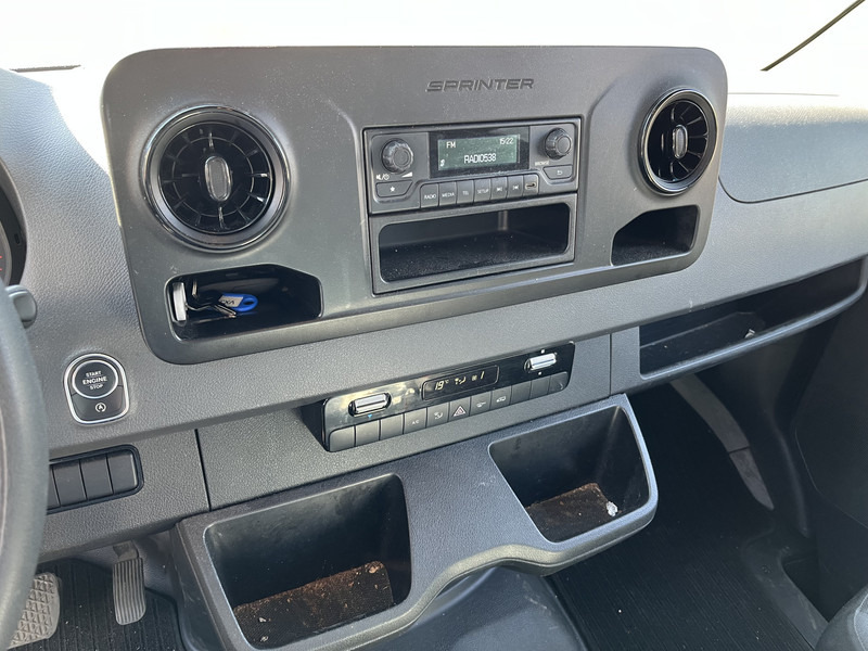 Mercedes-Benz Sprinter 315 1.9 CDI / Chassis - Cabine / Box Damage / APK TUV 07-26 - Véhicule utilitaire: photos 4 Mercedes-Benz Sprinter 315 1.9 CDI / Chassis - Cabine / Box Damage / APK TUV 07-26 - Véhicule utilitaire: photos 4