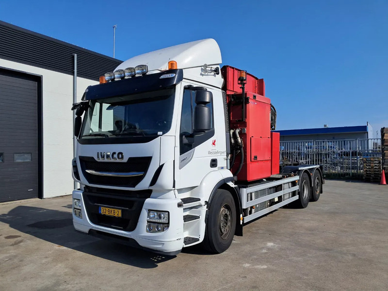 Iveco - Benne à ordures ménagères: photos 1 Iveco - Benne à ordures ménagères: photos 1
