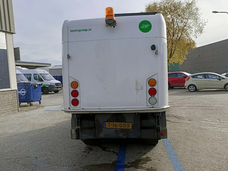 Ravo 540 - Balayeuse de voirie: photos 5 Ravo 540 - Balayeuse de voirie: photos 5