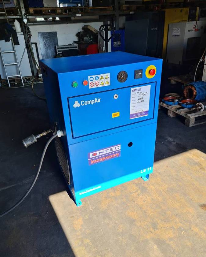 Kompresor śrubowy COMPAIR LS 11, 11 kw - Compresseur d'air: photos 3 Kompresor śrubowy COMPAIR LS 11, 11 kw - Compresseur d'air: photos 3