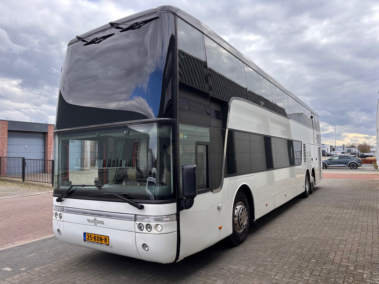 Vanhool TD927 Astromega EURO 5 Dubbeldekker 90 pax - Bus à impériale: photos 1 Vanhool TD927 Astromega EURO 5 Dubbeldekker 90 pax - Bus à impériale: photos 1
