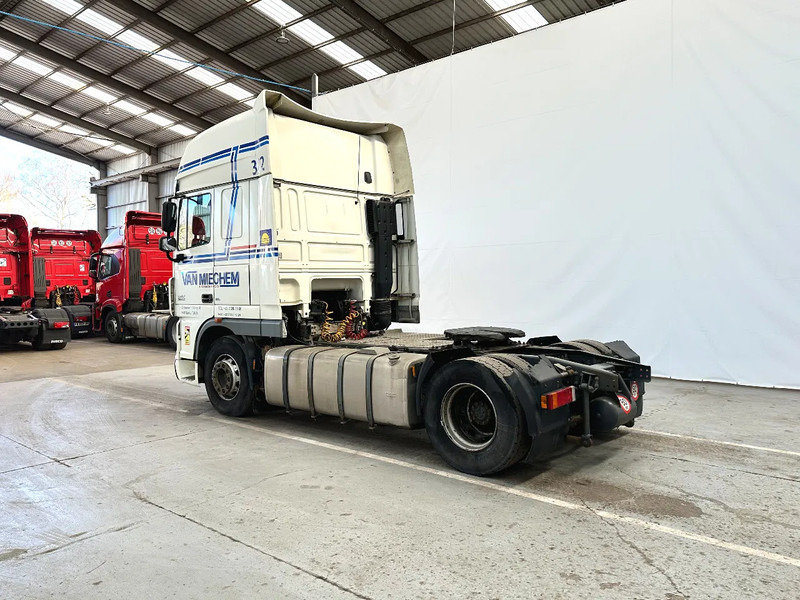 DAF XF 105.410 XF 105 - Tracteur routier: photos 3 DAF XF 105.410 XF 105 - Tracteur routier: photos 3
