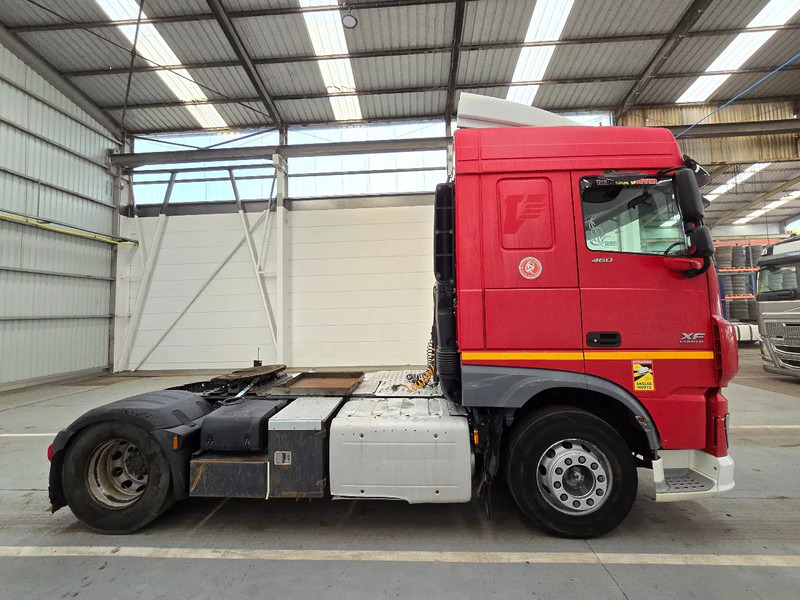 DAF XF 106.460 SPACECAB / INTARDER /MANUEL - Tracteur routier: photos 4 DAF XF 106.460 SPACECAB / INTARDER /MANUEL - Tracteur routier: photos 4