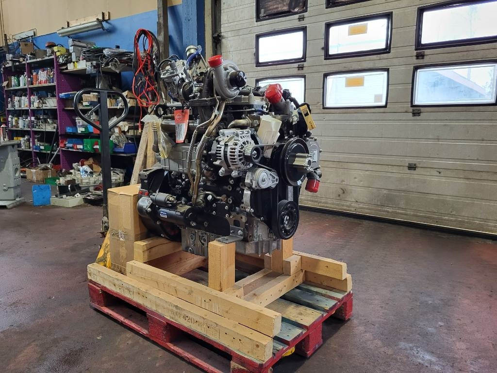 Perkins 1204E-E44TA - Moteur pour Camion: photos 2 Perkins 1204E-E44TA - Moteur pour Camion: photos 2