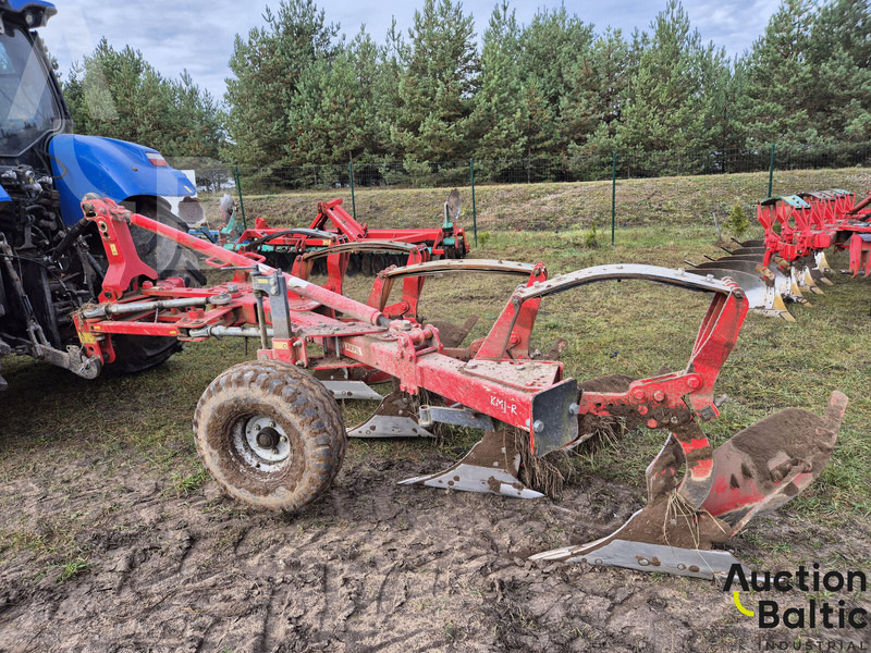 Akpil KMJR4+1SO - Charrue: photos 3 Akpil KMJR4+1SO - Charrue: photos 3