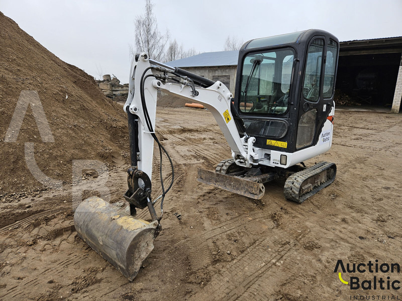 Bobcat E 14 - Mini pelle: photos 1 Bobcat E 14 - Mini pelle: photos 1
