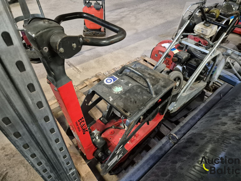 Bomag BPR 25/40 - Plaque vibrante: photos 4 Bomag BPR 25/40 - Plaque vibrante: photos 4