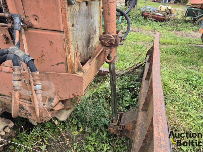 Bulldozer DT-75: photos 16