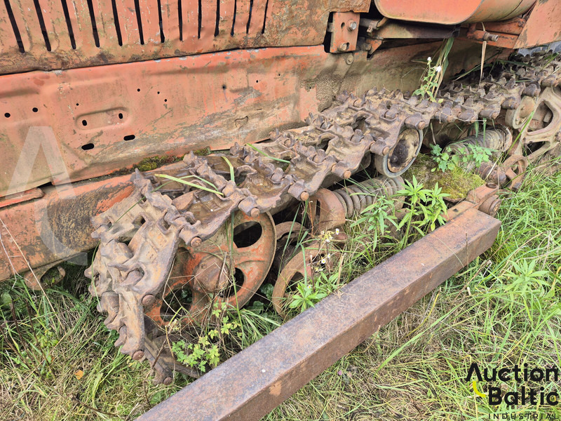 Bulldozer DT-75: photos 12