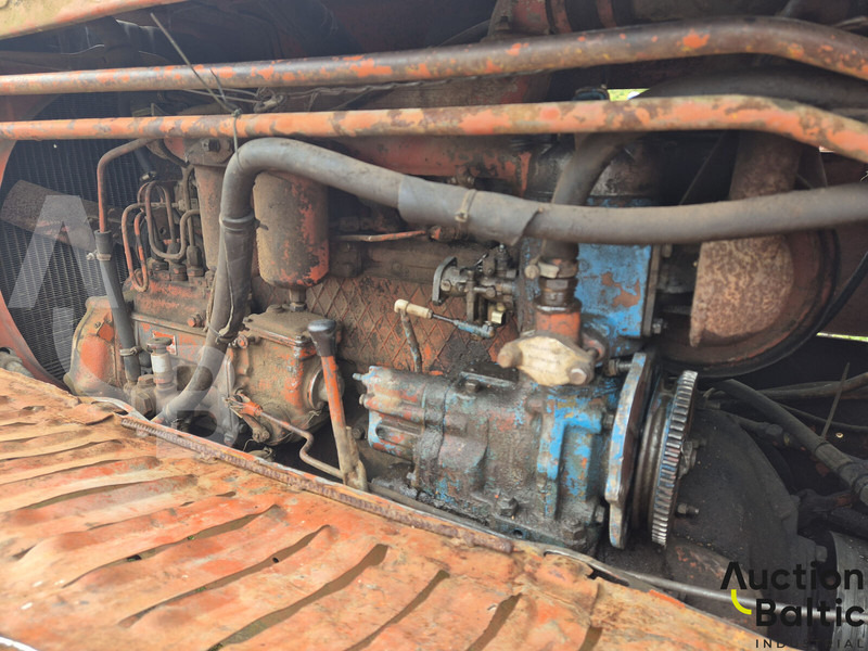 Bulldozer DT-75: photos 10