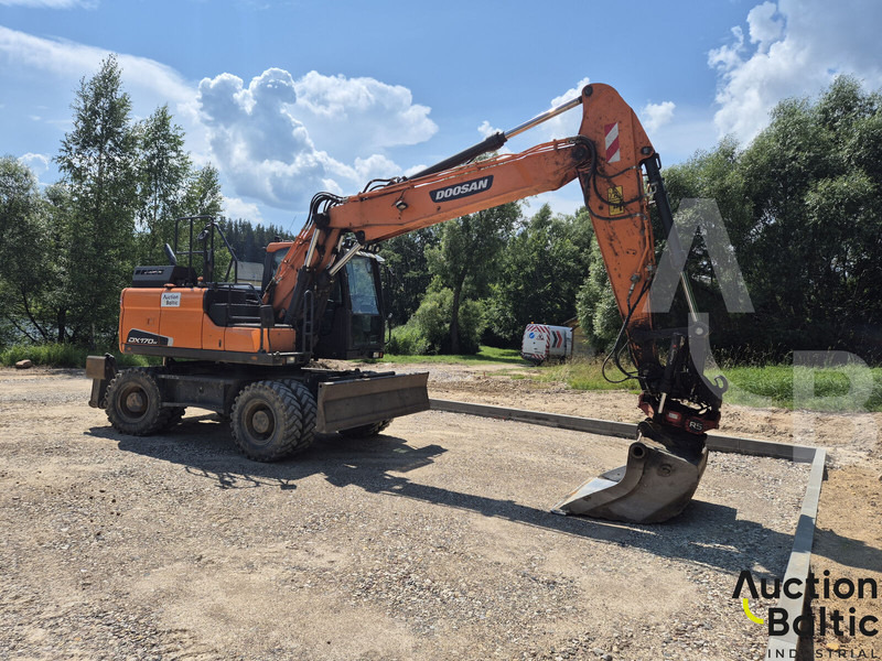 Doosan DX 170 W-5 - Pelle sur pneus: photos 3 Doosan DX 170 W-5 - Pelle sur pneus: photos 3