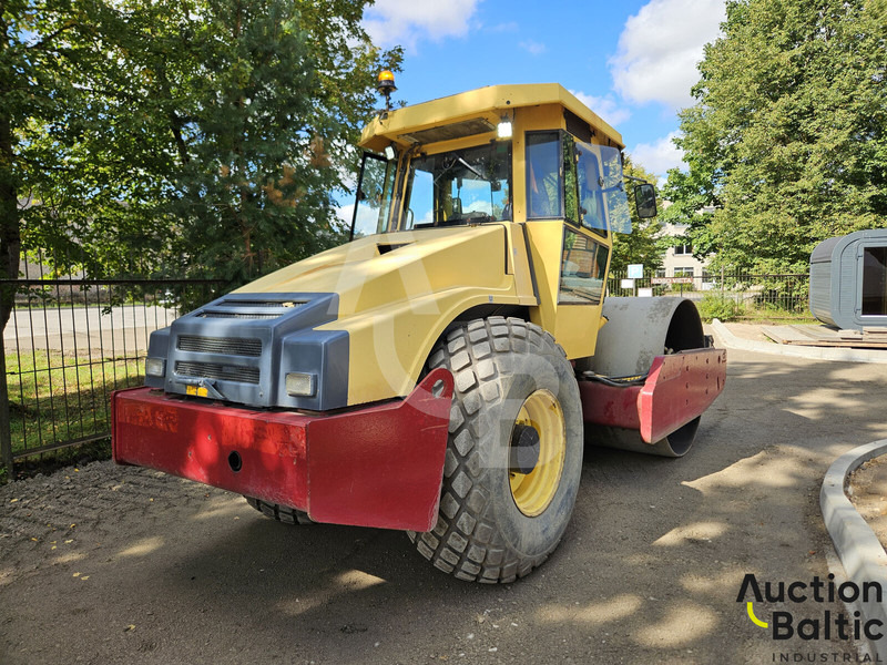 Dynapac CA 302 D - Compacteur: photos 2 Dynapac CA 302 D - Compacteur: photos 2