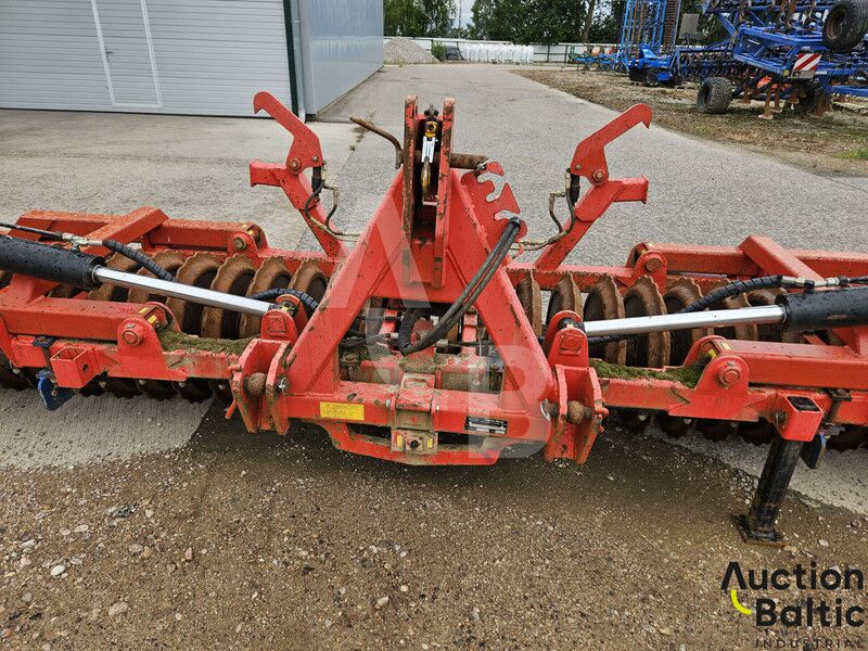 Gregoire Besson Gregoire-Besson DLRE 600 - Rouleau agricole: photos 5 Gregoire Besson Gregoire-Besson DLRE 600 - Rouleau agricole: photos 5