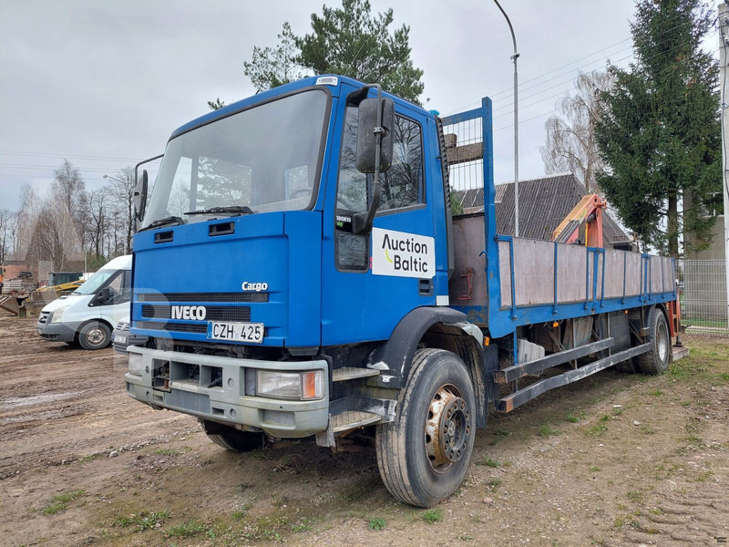 Iveco 180E18 - Camion plateau, Camion grue: photos 2 Iveco 180E18 - Camion plateau, Camion grue: photos 2