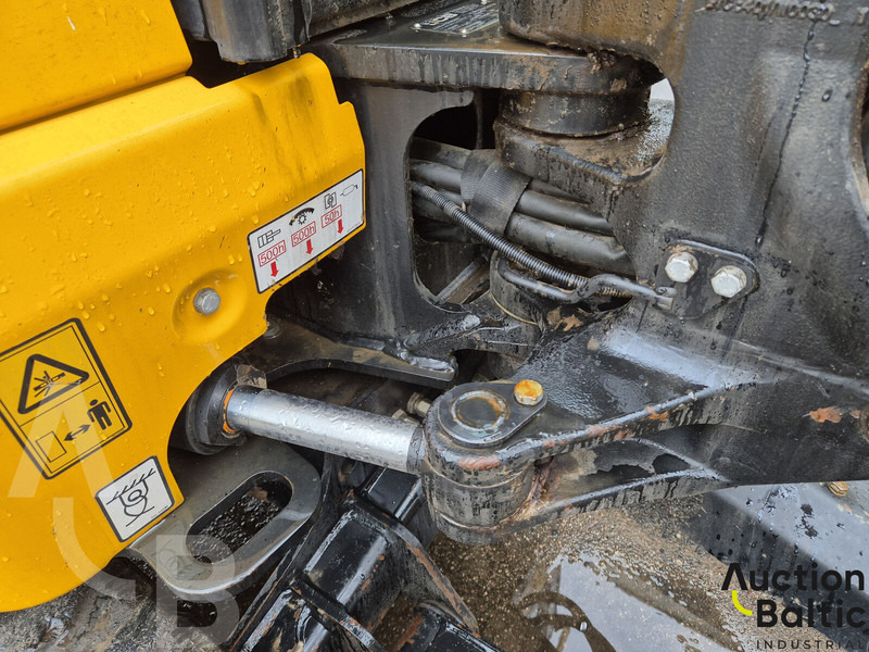 Pelle sur chenille JCB 36C-1: photos 9