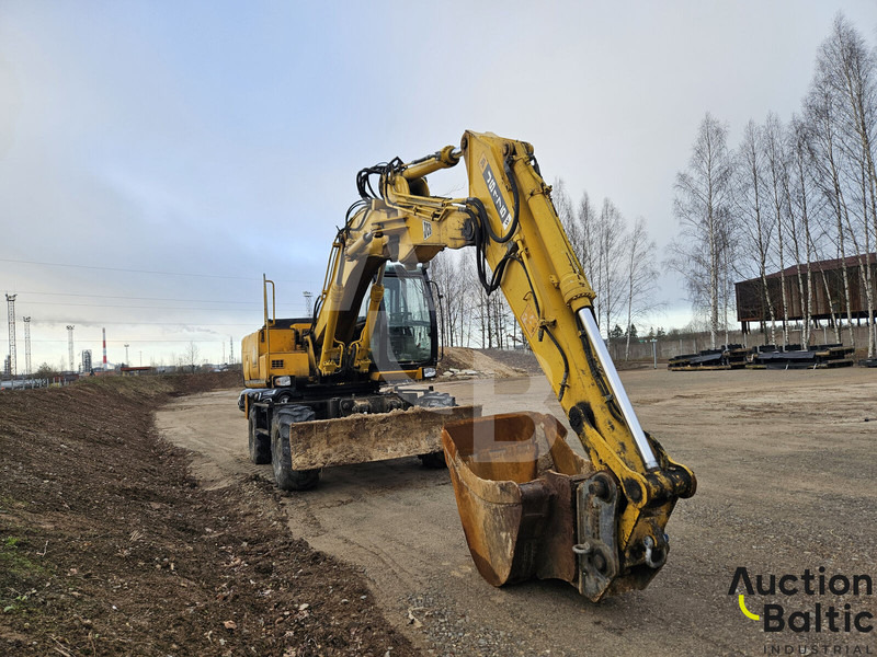 JCB JS 175 W - Pelle sur pneus: photos 2 JCB JS 175 W - Pelle sur pneus: photos 2