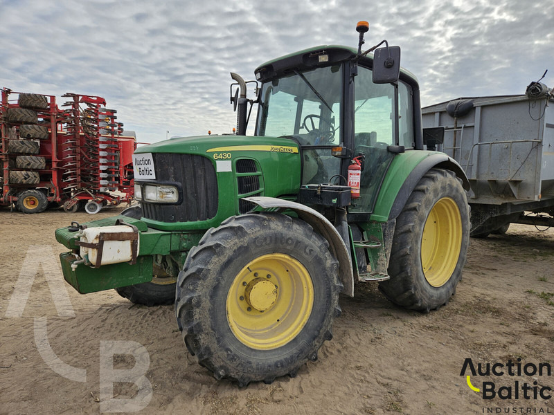 John Deere 6430 - Tracteur agricole: photos 2 John Deere 6430 - Tracteur agricole: photos 2